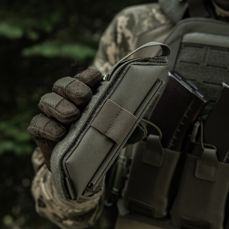 M-TAC - ZAMKNIĘTA ŁADOWNICA NA STAZĘ TYPU CAT / KABURA / MOCOWANIE NA RZEP - ELITE FLAP - RANGER GREEN (10347023)