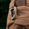 KARABIŃCZYK TYPU D-HOOK TACTICAL BRELOK DO KLUCZY ABS M-TAC COYOTE BRĄZOWY